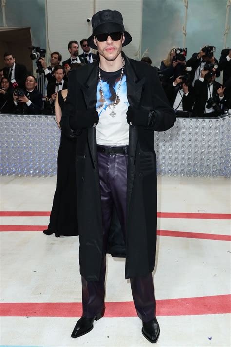 prada sunglasses pete davidson|Met Gala 2023: Pete Davidson Keeps Low Profile, Walks Solo.